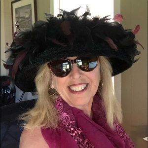 Meet your Posher, Elaine